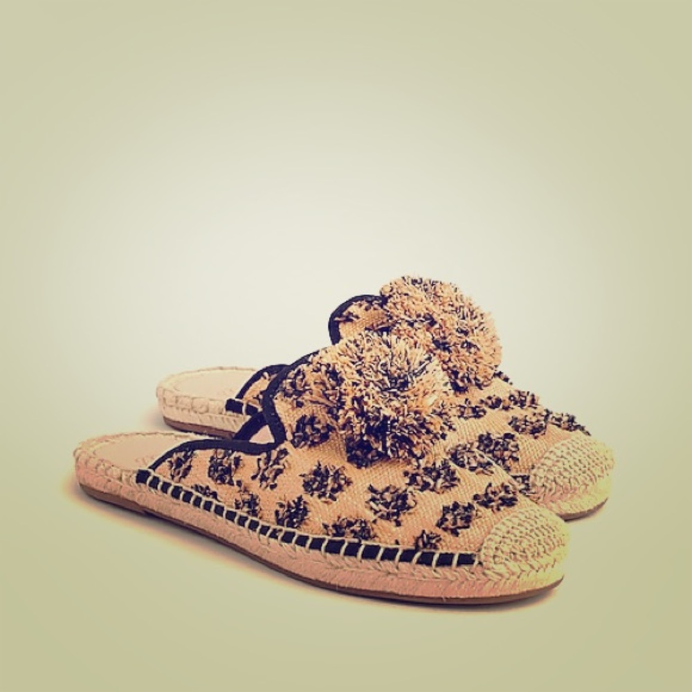 NWOT J.Crew raffia espadrille mules with pom-poms